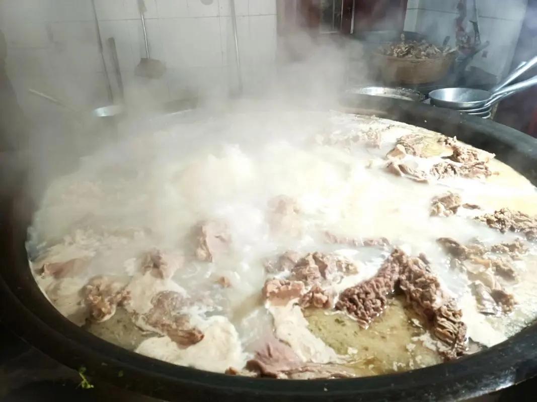 山东莒县特色美食-羊肉汤